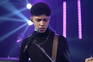Montero, aos 17 anos, se destaca como uma das novas apostas da música